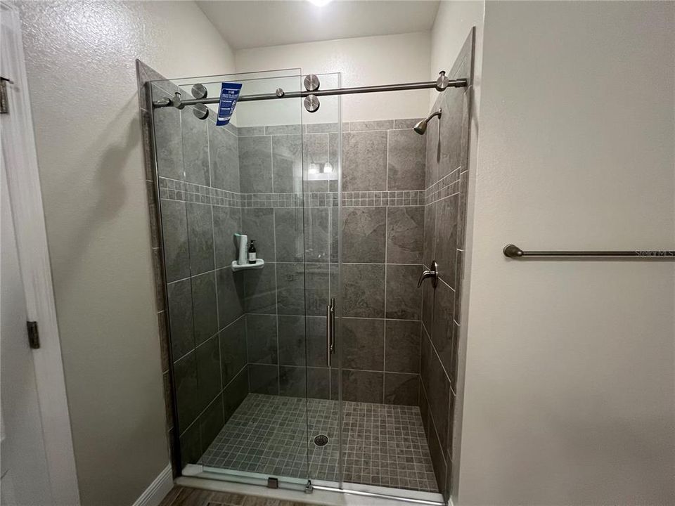 Active With Contract: $2,200 (3 beds, 2 baths, 2068 Square Feet)