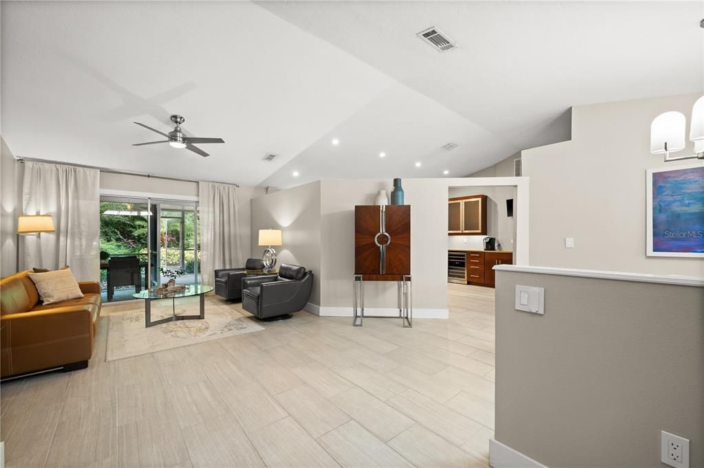 Active With Contract: $3,400 (3 beds, 2 baths, 1944 Square Feet)