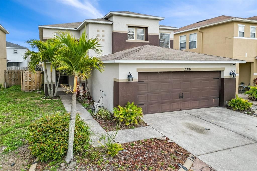 For Sale: $409,000 (4 beds, 2 baths, 2328 Square Feet)