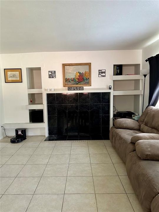 For Sale: $237,500 (3 beds, 1 baths, 1204 Square Feet)
