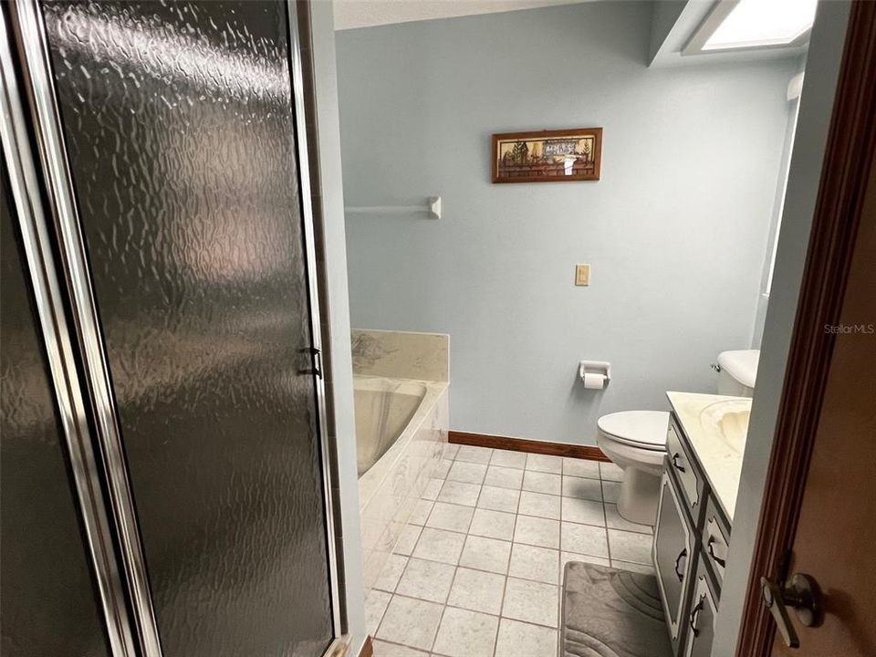 最近售出: $295,000 (2 贝兹, 2 浴室, 1474 平方英尺)
