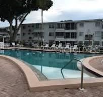 Active With Contract: $1,150 (1 beds, 1 baths, 576 Square Feet)