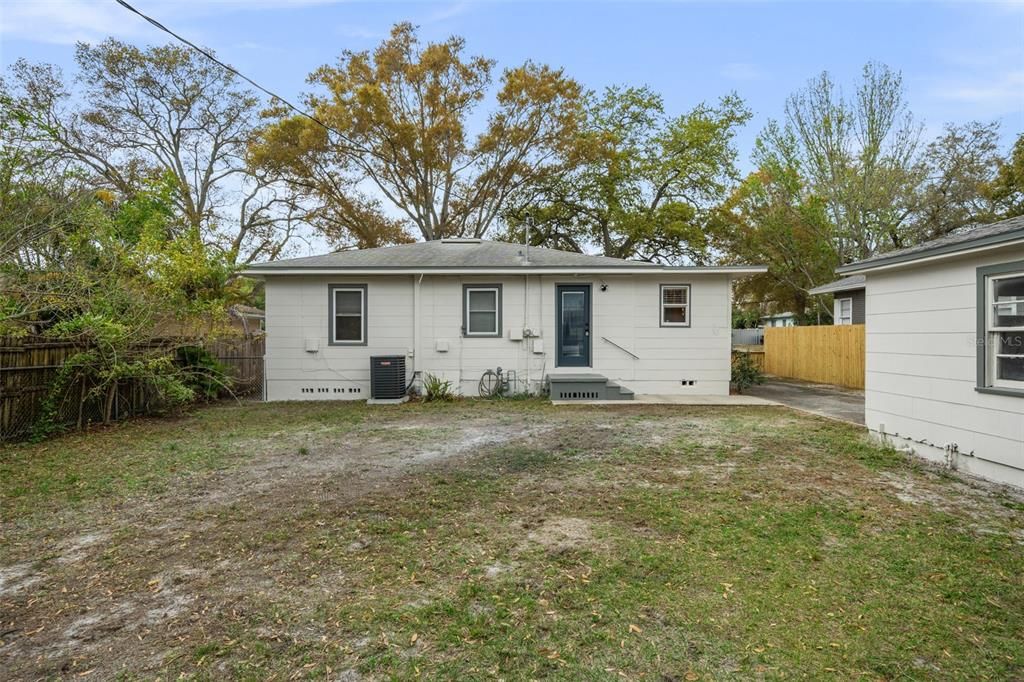 Recently Sold: $374,999 (2 beds, 2 baths, 1055 Square Feet)