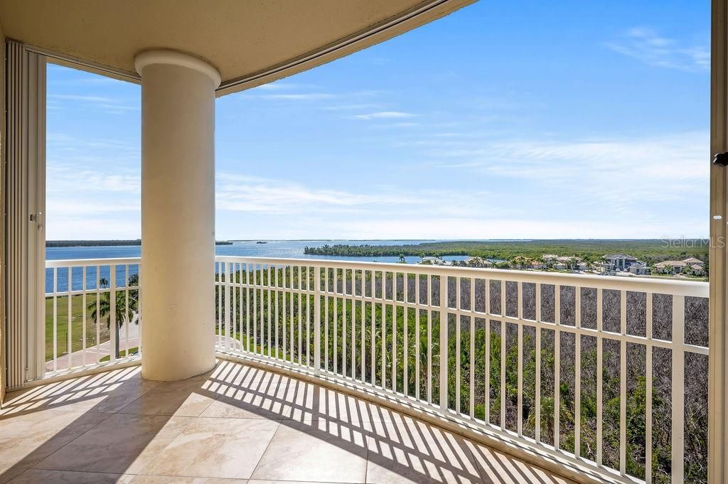 Balcony off secondary bedrooms