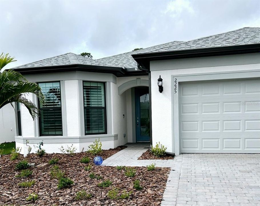 Recently Sold: $475,425 (3 beds, 2 baths, 1889 Square Feet)