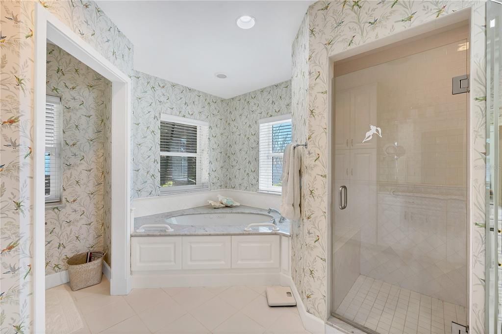 待售: $2,950,000 (3 贝兹, 2 浴室, 1925 平方英尺)