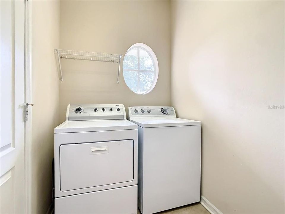 Recently Rented: $2,045 (3 beds, 2 baths, 1578 Square Feet)