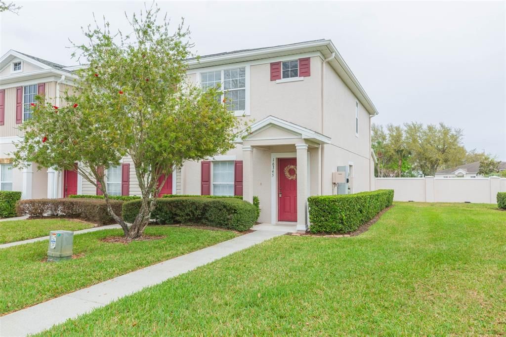 Recently Sold: $279,900 (2 beds, 2 baths, 1240 Square Feet)