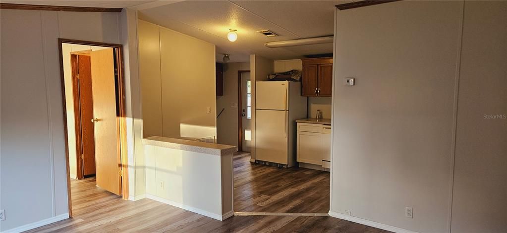 Active With Contract: $139,500 (2 beds, 2 baths, 864 Square Feet)