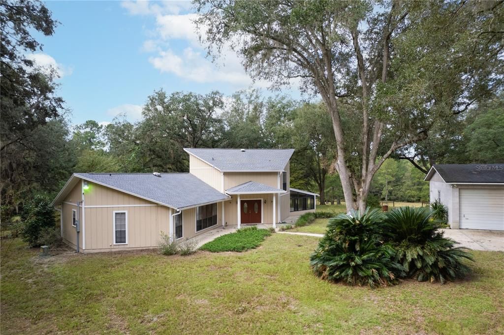 For Sale: $769,000 (3 beds, 2 baths, 3023 Square Feet)