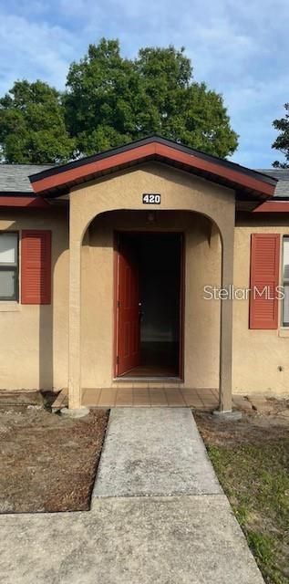 Active With Contract: $99,000 (2 beds, 1 baths, 810 Square Feet)
