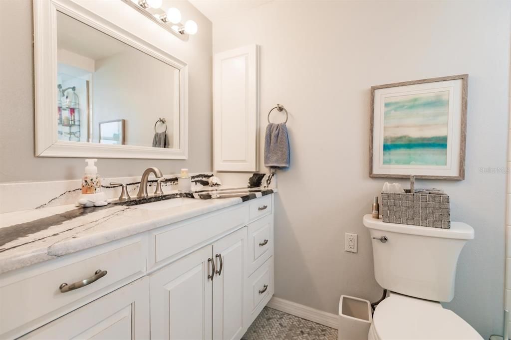 Active With Contract: $499,900 (2 beds, 3 baths, 1565 Square Feet)