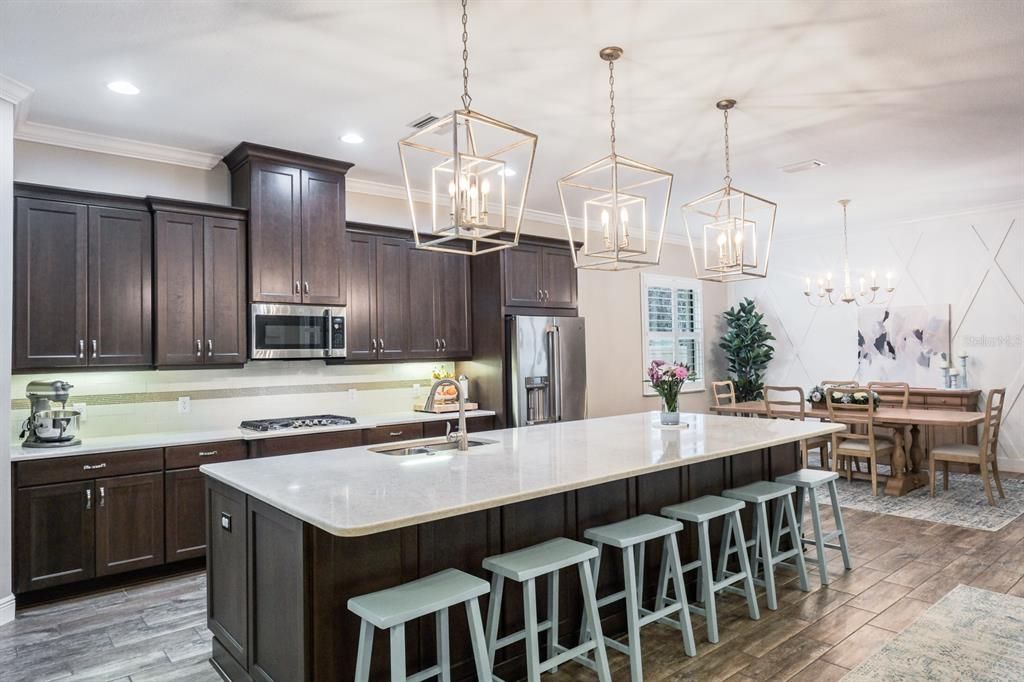 Recently Sold: $1,249,900 (5 beds, 4 baths, 3431 Square Feet)