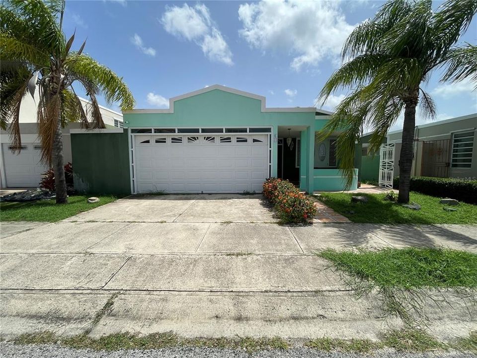 Vendido Recientemente: $225,000 (3 camas, 2 baños, 1600 Pies cuadrados)