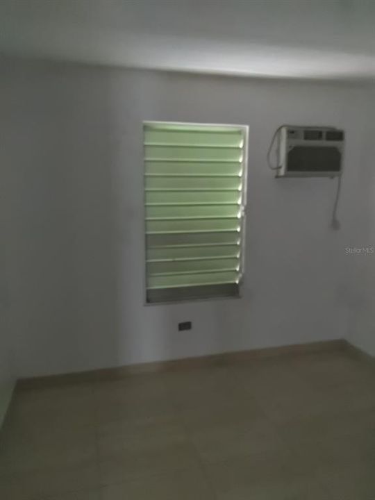 Activo con contrato: $146,000 (5 camas, 3 baños, 2685 Pies cuadrados)