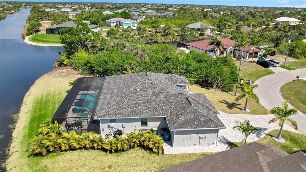 Active With Contract: $699,900 (3 beds, 2 baths, 1709 Square Feet)