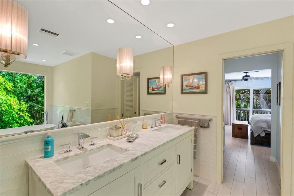 Active With Contract: $1,490,000 (3 beds, 2 baths, 2295 Square Feet)