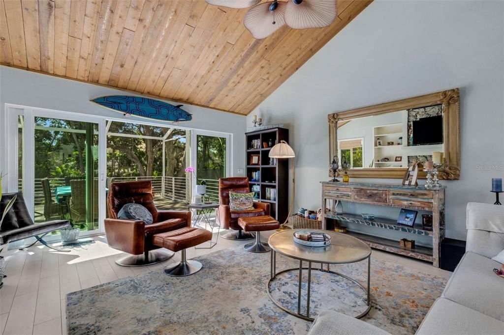 Active With Contract: $1,490,000 (3 beds, 2 baths, 2295 Square Feet)