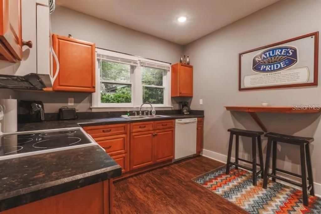 Apt 2 renovated kitchen with window