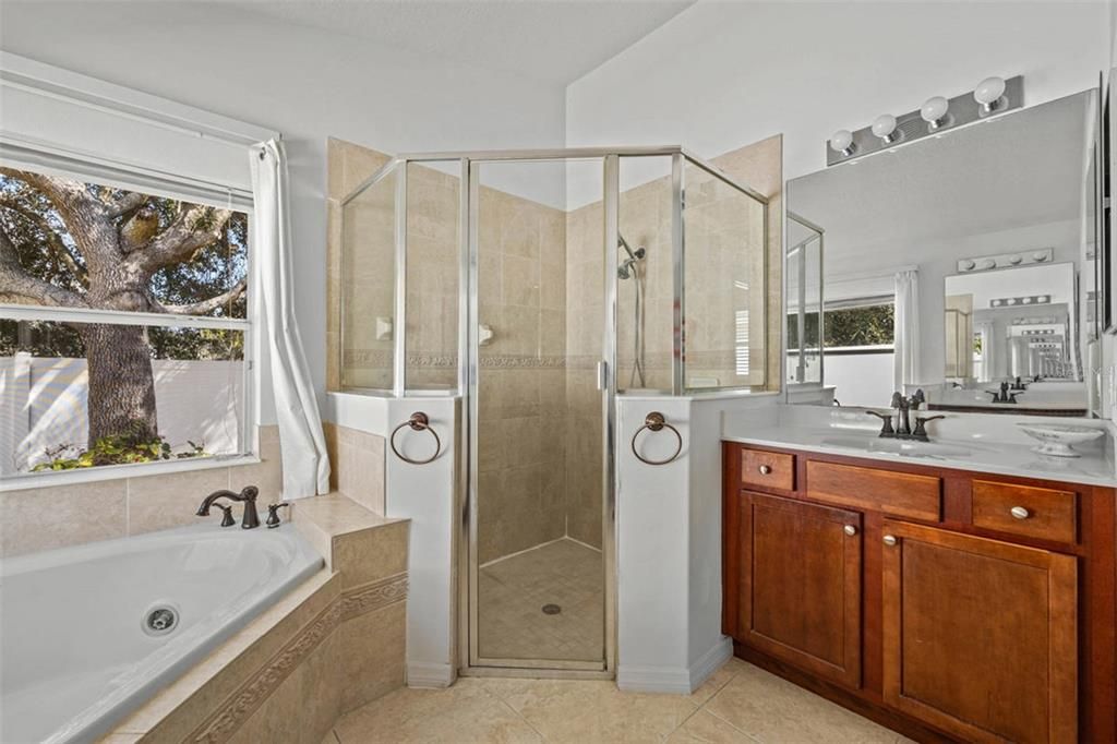 待售: $358,900 (4 贝兹, 2 浴室, 2108 平方英尺)
