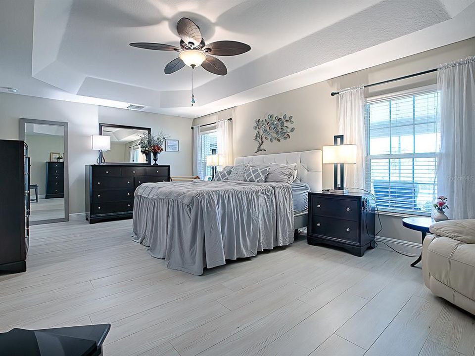 Elegant tray ceiling really sets the stage for this elegant owner's retreat!