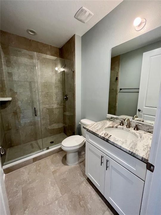 最近售出: $825,000 (3 贝兹, 2 浴室, 1854 平方英尺)
