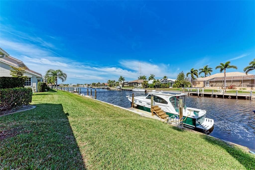 For Sale: $619,000 (3 beds, 2 baths, 2224 Square Feet)