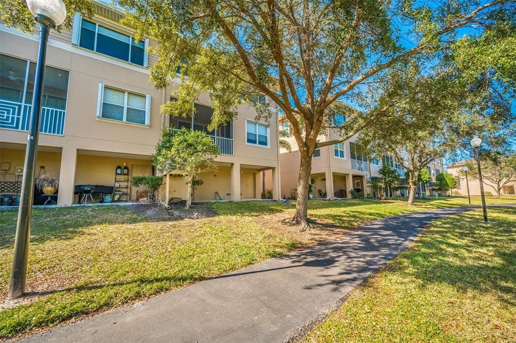 For Sale: $549,000 (3 beds, 2 baths, 2090 Square Feet)