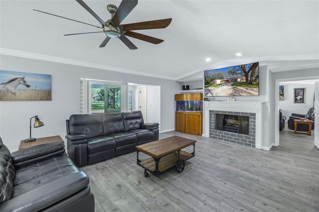 Active With Contract: $1,180,000 (5 beds, 2 baths, 3189 Square Feet)