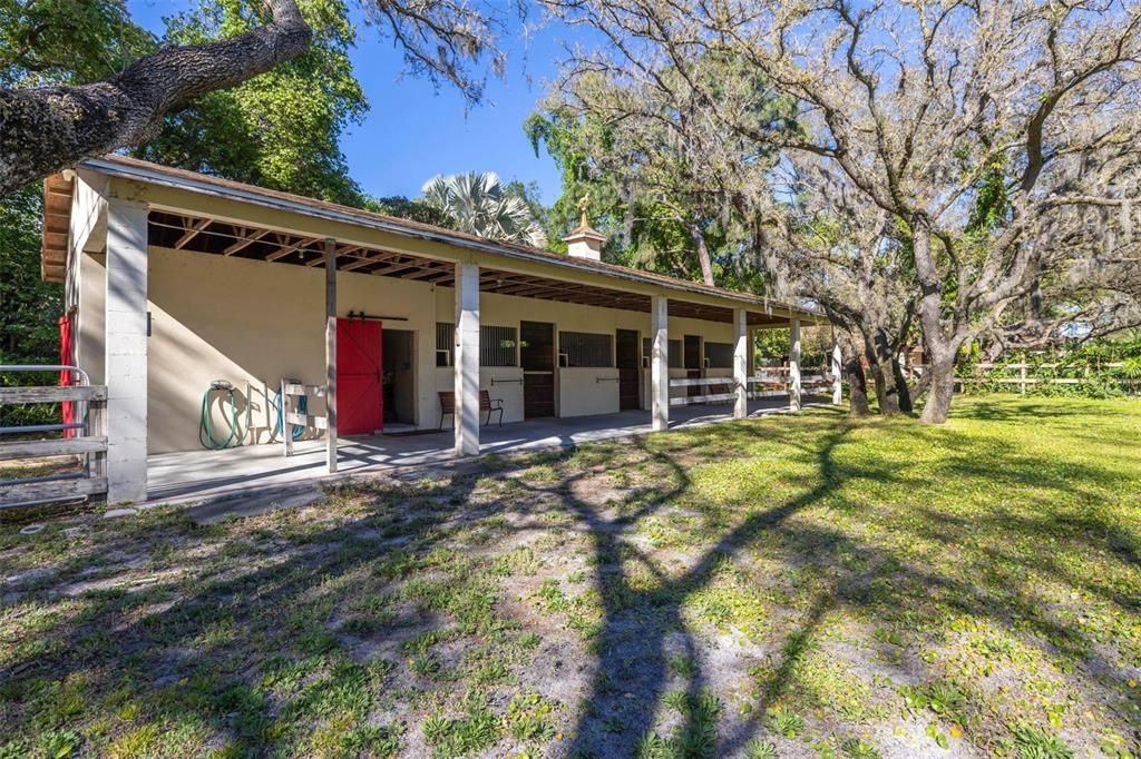 Active With Contract: $1,180,000 (5 beds, 2 baths, 3189 Square Feet)