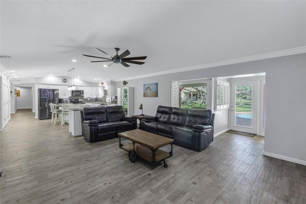 Active With Contract: $1,180,000 (5 beds, 2 baths, 3189 Square Feet)