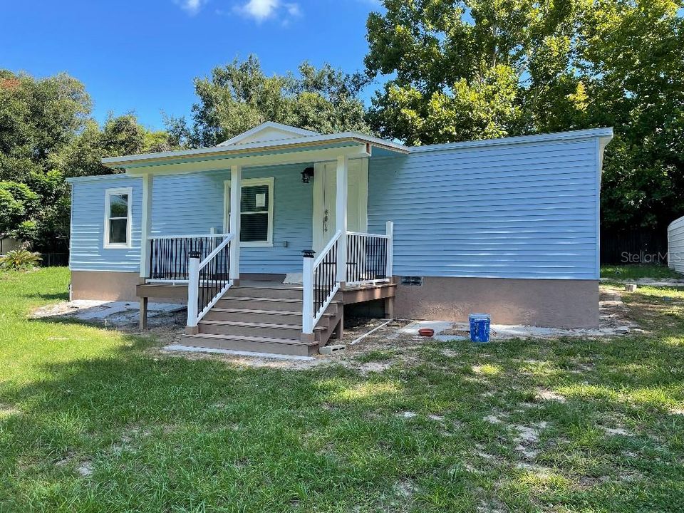 Recently Sold: $179,900 (2 beds, 2 baths, 960 Square Feet)