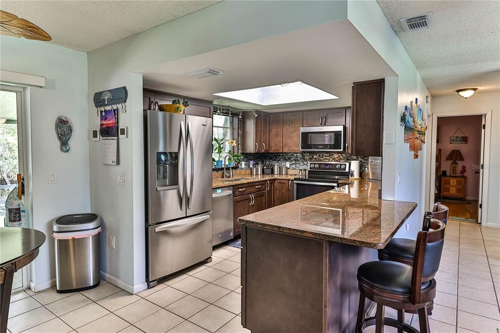 Active With Contract: $349,000 (2 beds, 2 baths, 1528 Square Feet)