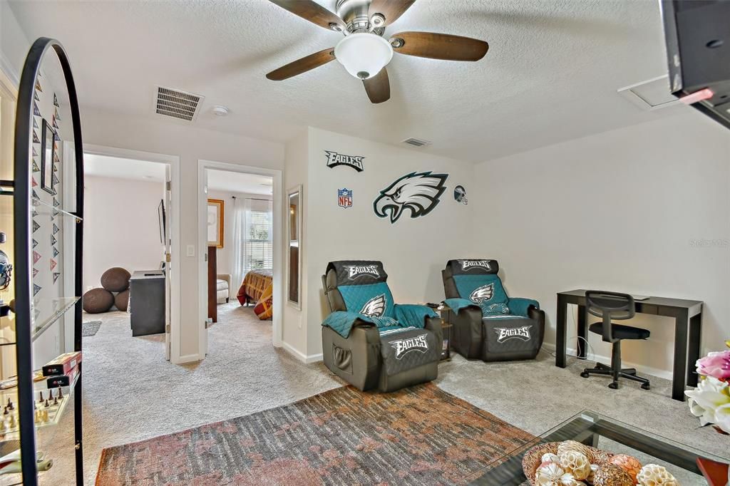 For Sale: $405,000 (4 beds, 3 baths, 2141 Square Feet)