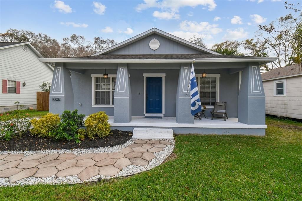 Recently Sold: $599,000 (3 beds, 2 baths, 1410 Square Feet)