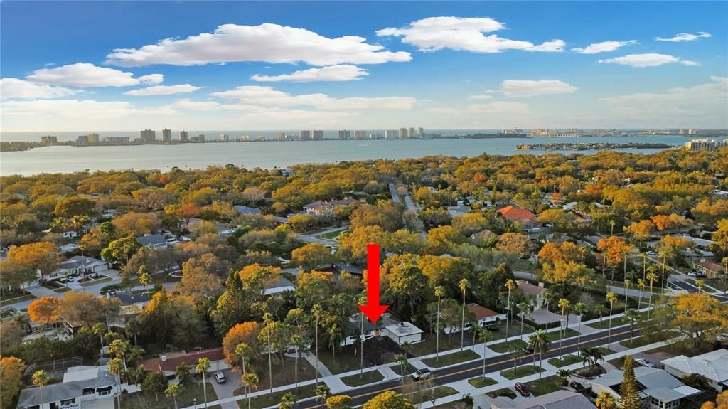 Recently Sold: $950,000 (3 beds, 2 baths, 2686 Square Feet)
