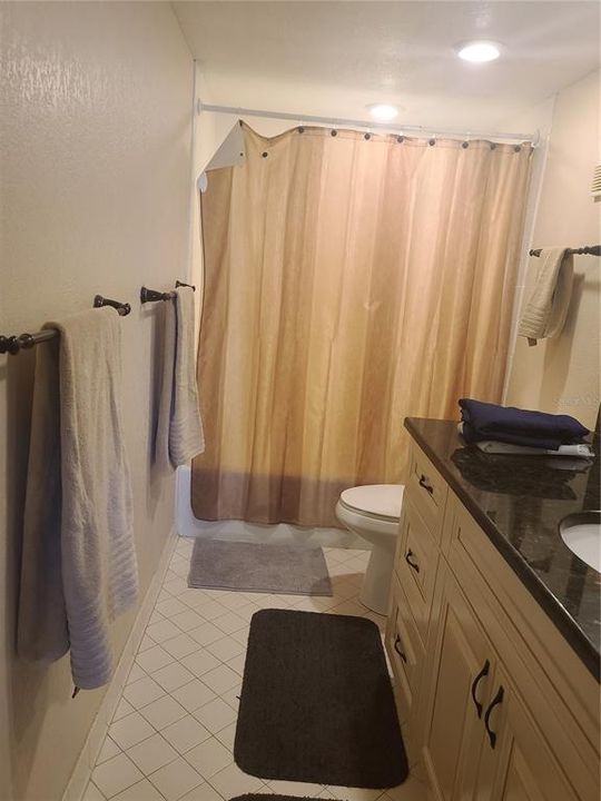 В аренду: $3,000 (1 спален, 1 ванн, 869 Квадратных фут)