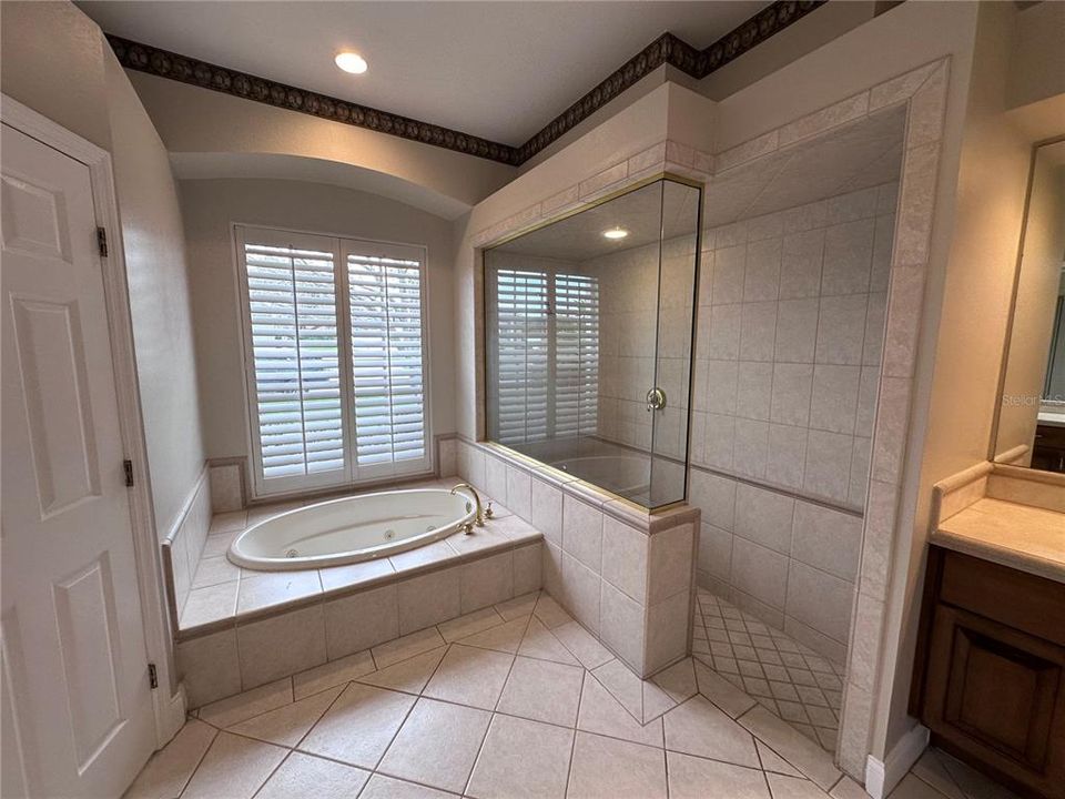 待售: $615,000 (4 贝兹, 3 浴室, 2563 平方英尺)