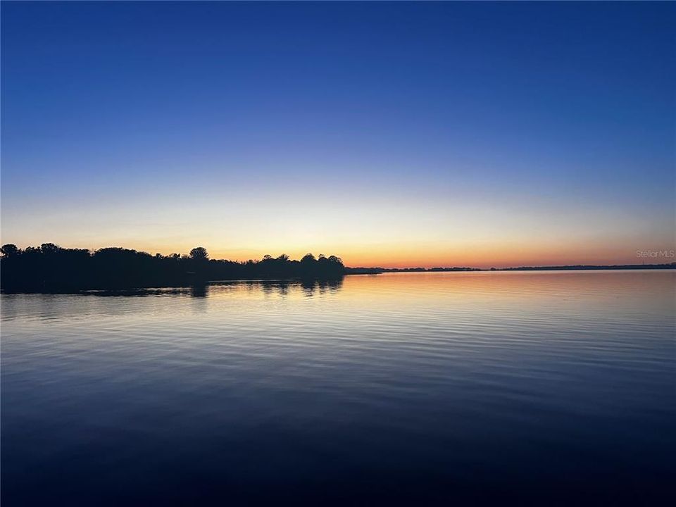 Sunset over Dora. Head to Mt Dora for dinner by boat!