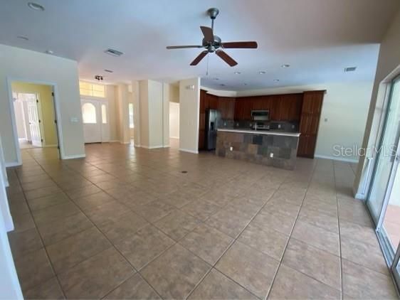 For Rent: $3,200 (3 beds, 2 baths, 2053 Square Feet)