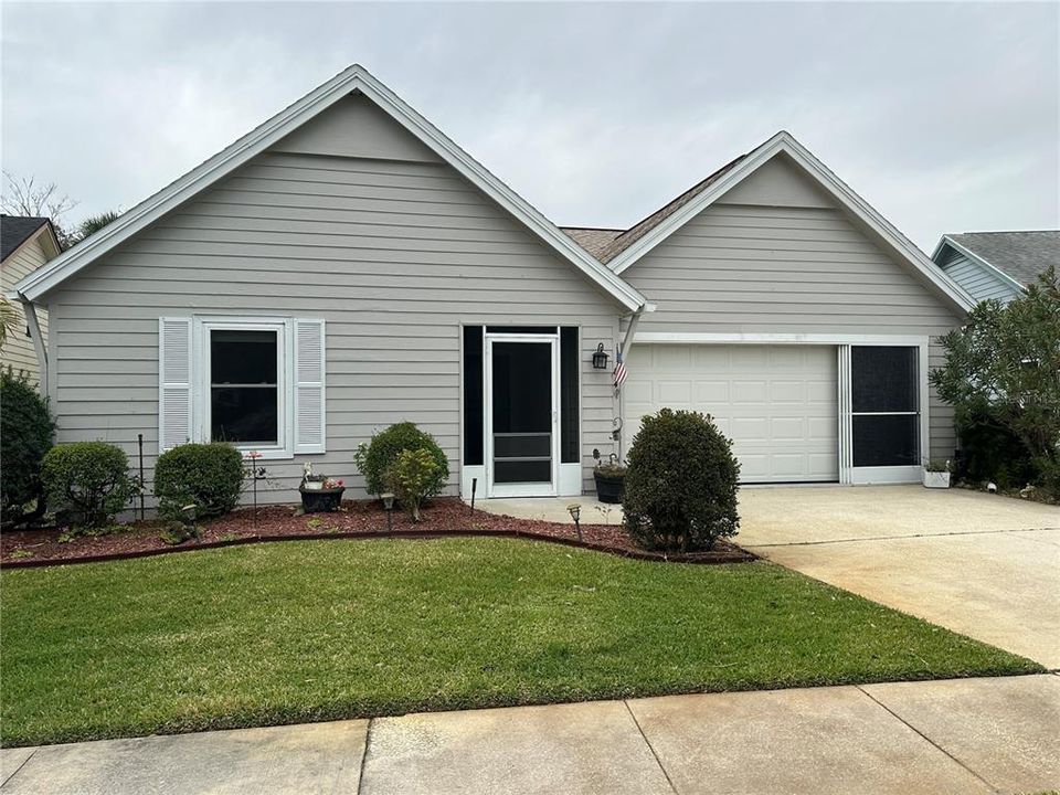 Recently Sold: $345,900 (3 beds, 2 baths, 1576 Square Feet)