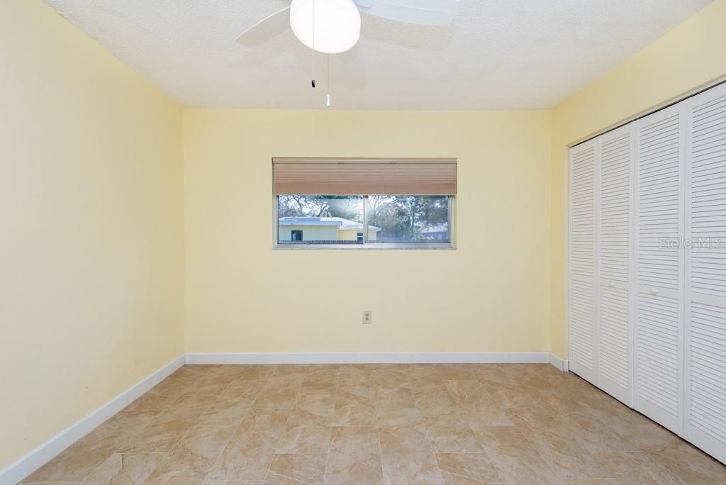 Active With Contract: $150,000 (2 beds, 1 baths, 758 Square Feet)