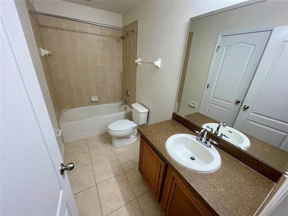 最近租的: $1,775 (2 贝兹, 2 浴室, 1622 平方英尺)