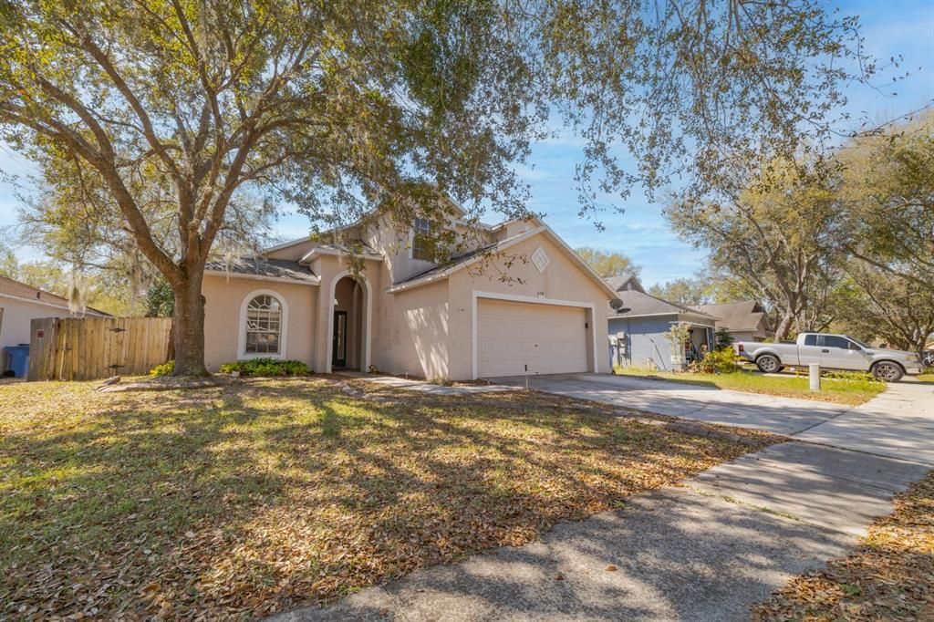 Recently Sold: $374,000 (3 beds, 2 baths, 1850 Square Feet)