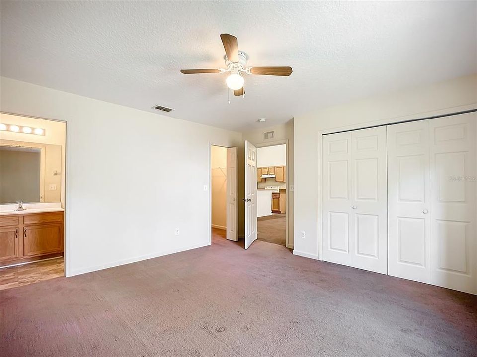 For Sale: $449,000 (0 beds, 0 baths, 2477 Square Feet)
