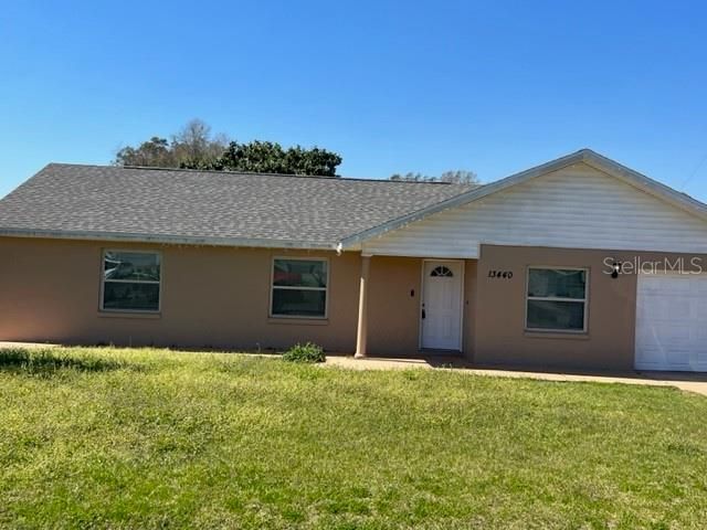 Active With Contract: $229,000 (3 beds, 2 baths, 1328 Square Feet)