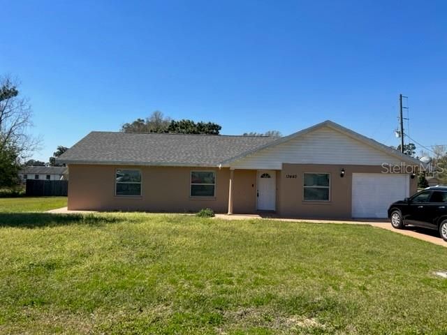 Active With Contract: $229,000 (3 beds, 2 baths, 1328 Square Feet)