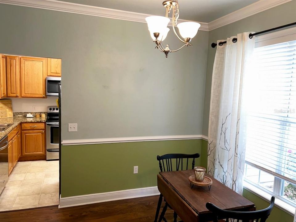 For Sale: $335,000 (3 beds, 2 baths, 1432 Square Feet)