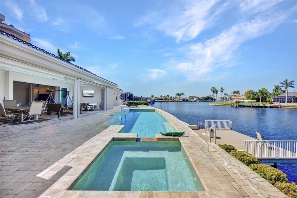 Recently Sold: $2,250,000 (6 beds, 6 baths, 4244 Square Feet)