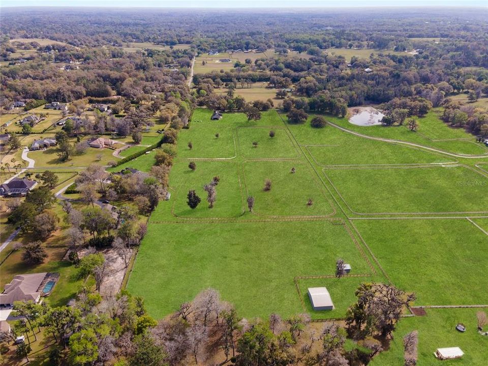 Vendido Recientemente: $1,250,000 (1 camas, 1 baños, 2400 Pies cuadrados)